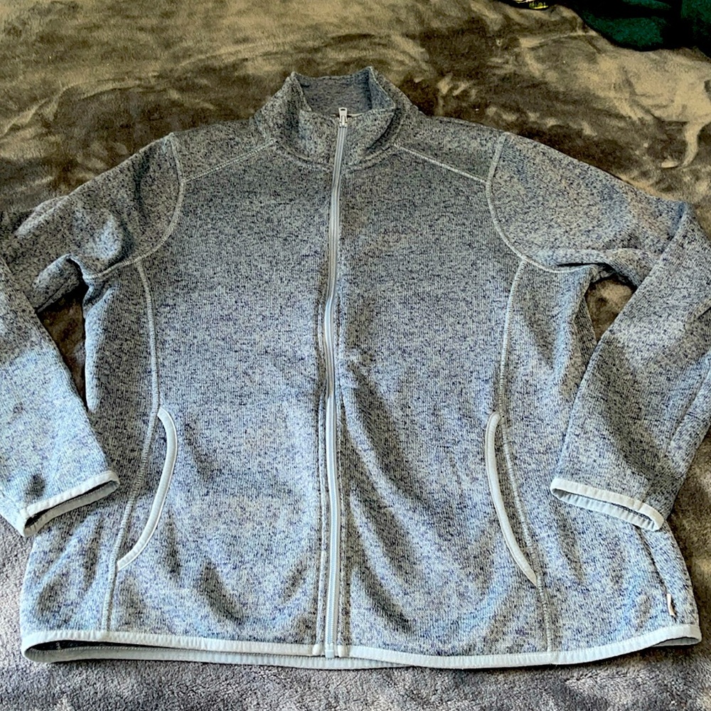 Women’s Eddie Bauer full zip fleece size XL Very good condition. Heathered blue
